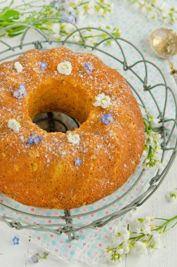 Gluten ücretsiz mısır unu pasta Portakal ve limon ile