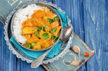 lezzetli kabak köri tavuk ve pirinç ile