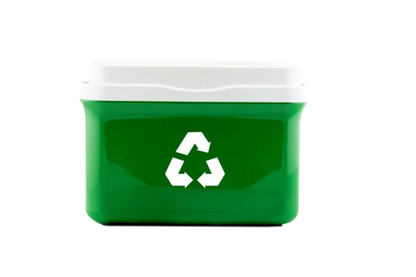 Box plast med återvinnings skylt isolerad på vit bakgrund-cli — Stockfoto