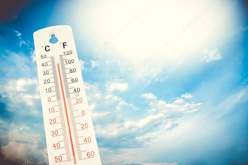 Tropical temperature, measured on an outdoor thermometer, global