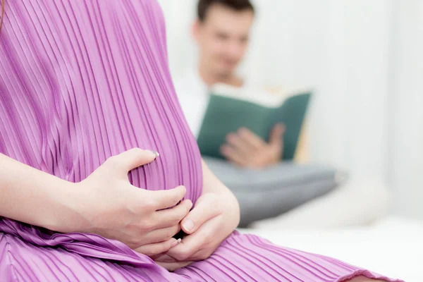 Asian pregnant people and expectation concept - happy pregnant w — Stock Photo, Image