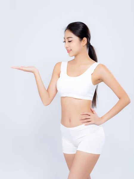 Retrato joven asiático mujer sonriendo hermosa cuerpo dieta con ajuste —  Fotos de Stock