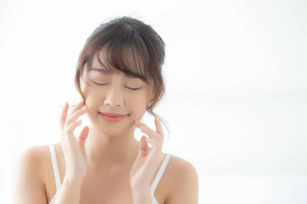 Retrato bela mulher asiática maquiagem de cosméticos, mão menina tou — Fotografia de Stock
