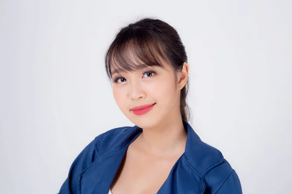 Indah potret wanita muda asia bisnis berdiri dengan conf — Stok Foto
