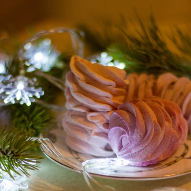 Noel için doğal ev yapımı şekerlemeler.