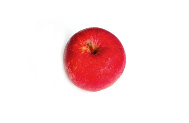 Olgun kırmızı elma üstü görünümü beyaz arkaplanda izole