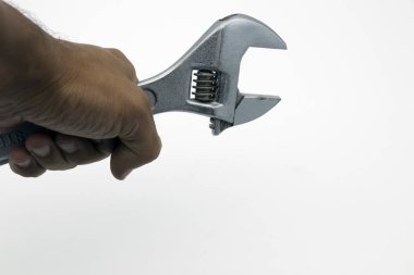 Beyaz arka plan üzerinde izole anahtarı ile el, Stok görüntü