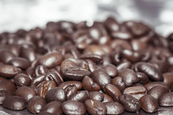 Kavrulmuş kahve çekirdekleri, arka plan olarak kullanılabilir.