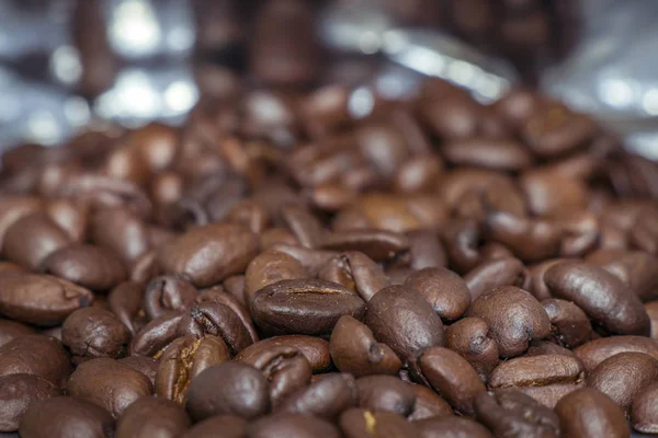 Kavrulmuş kahve çekirdekleri, arka plan olarak kullanılabilir.