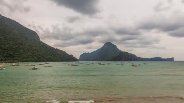 Nido Filipinas Diciembre 2017 Time Lapse Busy Bay Many Boats — Vídeo de stock