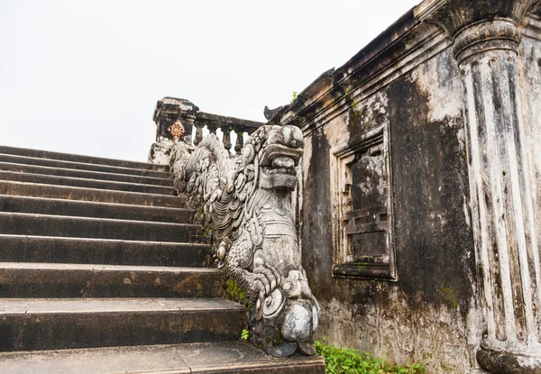 Hue Vietnam Merdiven Küpeşte Kien Trung Sarayda Mparatorluk Yasak Şehir — Stok fotoğraf