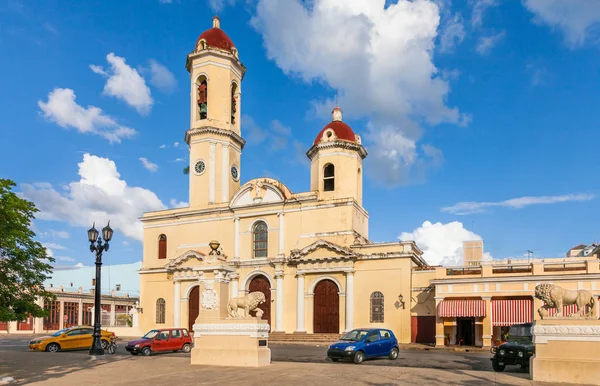 Cienfuegos Cuba Octubre 2016 Catedral Purísima Concepción Edificio Religioso Situado — Foto de Stock