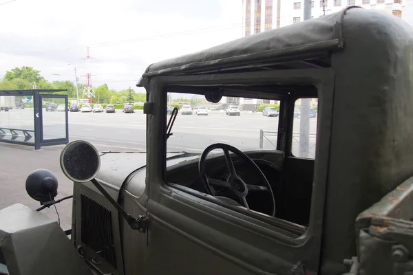 Militärfahrzeuge Aus Dem Zweiten Weltkrieg Auf Der Siegesausstellung Führerhaus Eines — Stockfoto