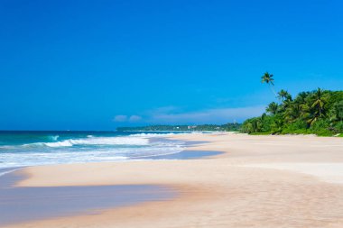 Koggala sri lanka'da Hint okyanusu plajı 