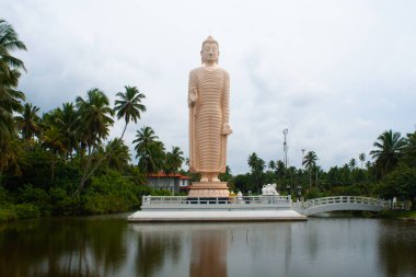 Tsunami Memorial - Peraliya Buda heykeli Hikkaduwa, Sri Lanka