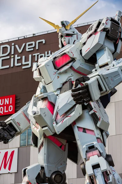 Pełnowymiarowe Mobile garnitur Rx-0 Unicorn Gundam występy w nurek — Zdjęcie stockowe