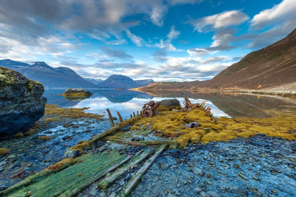 Jesienny Krajobraz Wybrzeże Morza Norweskiego Tromso — Zdjęcie stockowe