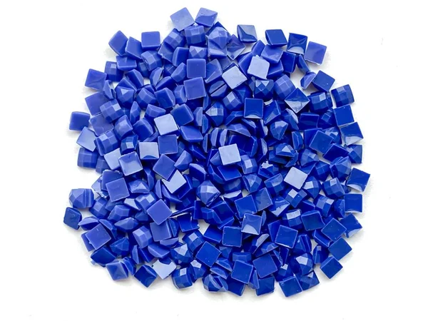 Set Van Blauwe Diamanten Voor Diamantborduurwerk Geïsoleerd Witte Achtergrond Hobby — Stockfoto