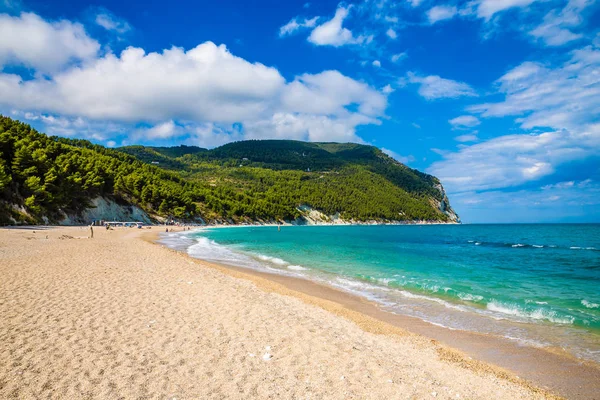 Praia de Urbani - Sirolo, Ancona, Itália, Europa — Fotografia de Stock