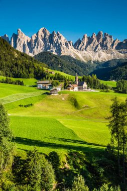 Santa Maddalena Ve Dolomites- Val Di Funes, İtalya