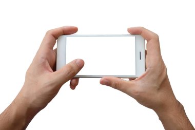 Beyaz arka planda izole edilmiş boş ekrana sahip akıllı telefonu tutan ve dokunan adam eli tutma, kırpma yolu.