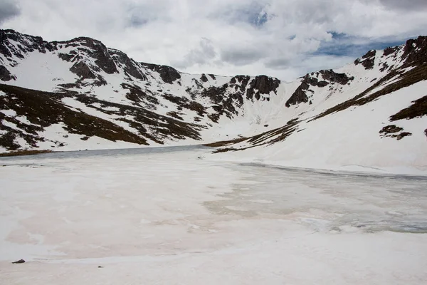 Summit Lake Bevroren Meer Langs Weg Naar Mount Evans — Stockfoto