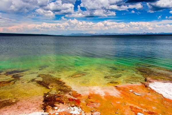 West Thumb Geyser Basin Yellowstone National Park Wyoming Lago Yellowstone — Foto Stock