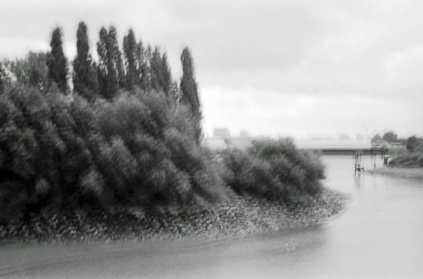 Verschwommene Fotografie einer Industrielandschaft — Stockfoto