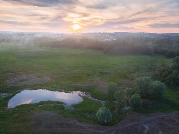 Visa Från Ovan Liten Skogsväg Och Byn Skymningen — Stockfoto