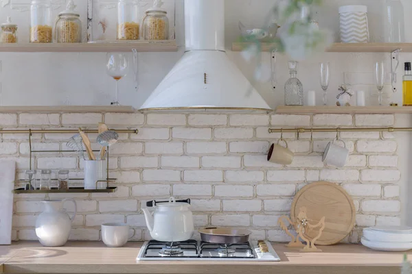 白系統のトーンのキッチン インテリア — ストック写真