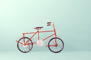 Mavi arka plan üzerinde Vintage Bisiklet