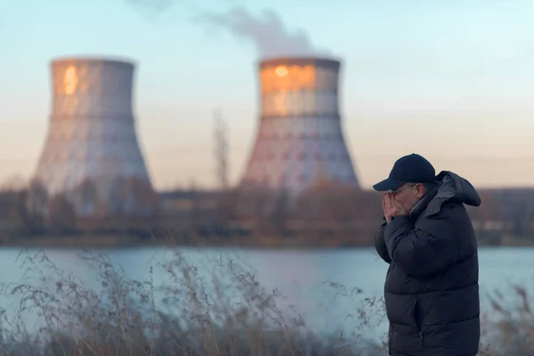 Man Breathing Polluted Air — Stock Photo, Image