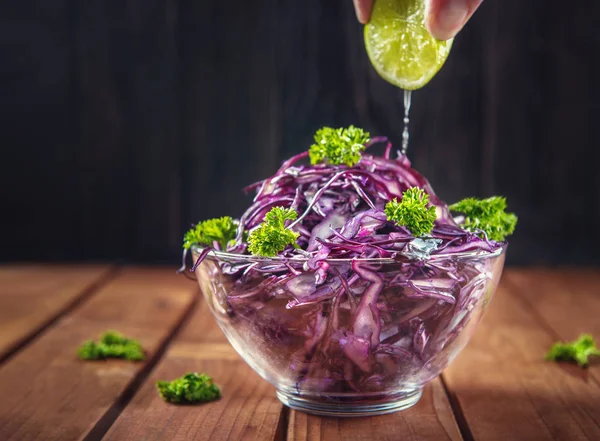 Salad Red Cabbage Lime Juice — Stock Photo, Image