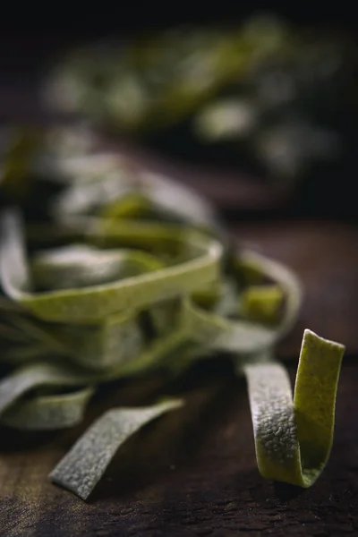 Spinach Pasta Table Close — Stock Photo, Image