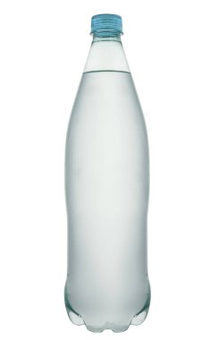 Su şişesi beyaza izole edilmiş