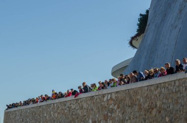 16 Kasım 2014 tarihinde Valencia Maratonu sırasında Bilimler kentinde kamu kalabalık. İspanya