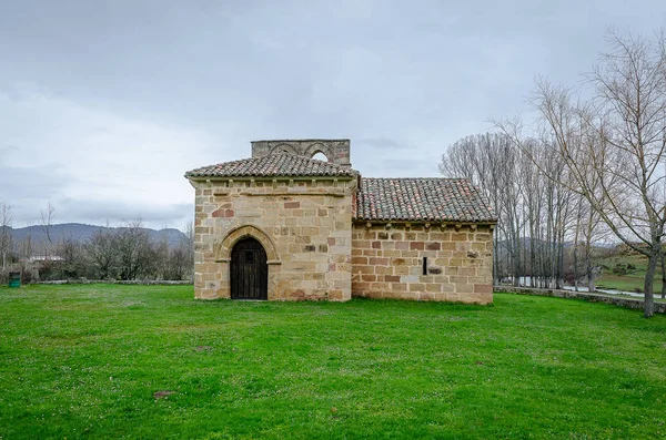Hermitage av Quintanahernando i Salinas. Palencia — Stockfoto
