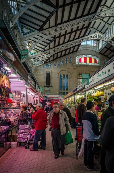 Daily scenes at the Valencia Market in November 2014. Spain — Stockfoto