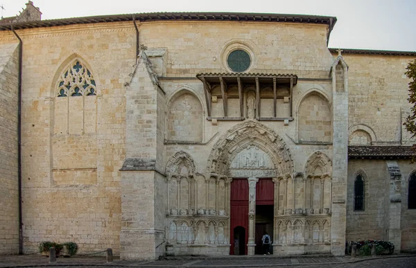 Fasaden Saint Emilions Kollegiala Kyrka Frankrike — Stockfoto