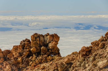 El Teide Ulusal Parkı, Tenerife 'de bulutlar denizi. Kanarya Adaları. İspanya.