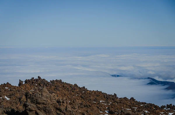 El Teide Ulusal Parkı, Tenerife 'de bulutlar denizi. Kanarya Adaları. İspanya.