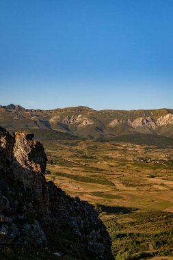 Pealabra, Pea Tremaya 'dan. Palencia 'da. İspanya