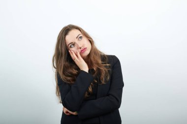 El ele tutuştuk, uykuya daldık kederli genç bunalımlı zorluklar ve sorunlar.