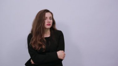 El ele tutuştuk, uykuya daldık kederli genç bunalımlı zorluklar ve sorunlar.