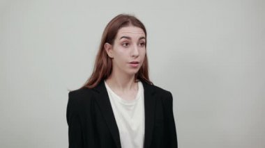 Avuçlar yukarı, ürünleri buraya koyun, kolları açın, bir şeyler yakalayın..