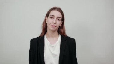 Avuçlar yukarı, ürünleri buraya koyun, kolları açın, bir şeyler yakalayın..