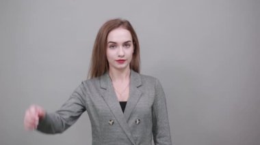 İşaret parmağı önde olan bir el işaretçisi. Yönü göstermek için işaret parmağı.