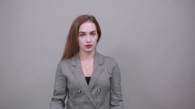 Sünnet tapınakları. Aptalı oynuyorsun. Kafadan kontak, umursamaz aptaldan hoşnutsuz