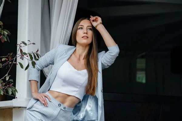 Beautiful Young Girl Posing While Relaxing Business Woman Relaxation — Stock Photo, Image