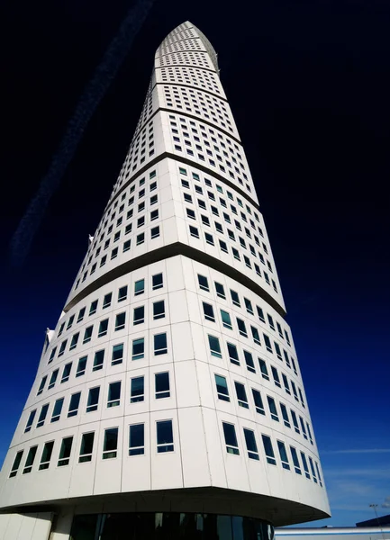 Twisted Tower House Torso Malmo Soleado Día Verano Con Cielo — Foto de Stock